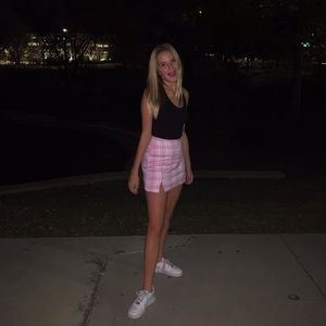 Meet your Posher, Brinklee